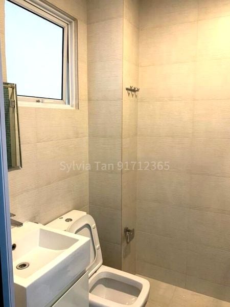 6 Bed Semi-Detached House (Landed) for Rent in  Seletar Hills Estate - Image 3