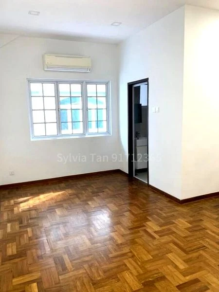 6 Bed Semi-Detached House (Landed) for Rent in  Seletar Hills Estate - Image 8