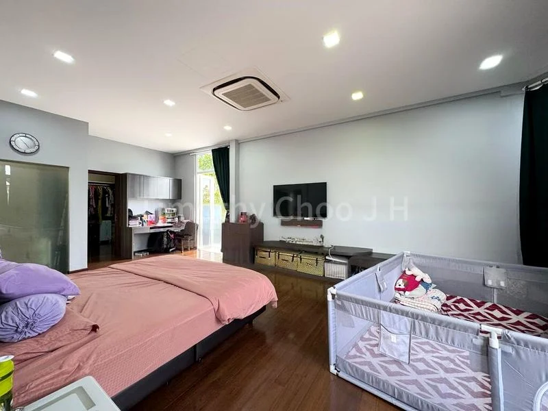 8 Bed Corner Terrace (Landed) for Sale in  Apollo Gardens - Image 7