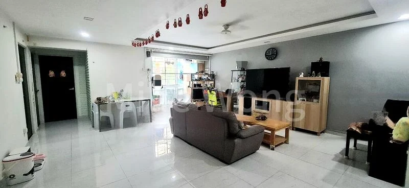 5 Room (5I) HDB for Sale in  192A Rivervale Drive - Image 1