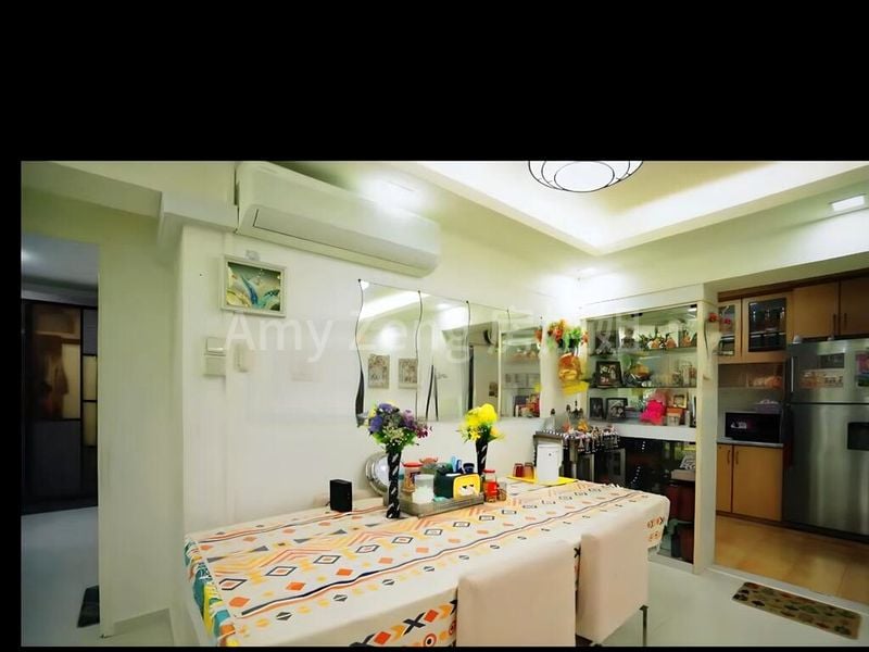 5 Room (5I) HDB for Sale in  404 Admiralty Link - Image 4