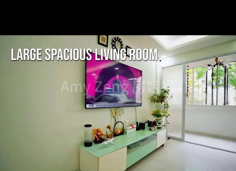 5 Room (5I) HDB for Sale in  404 Admiralty Link - Image 1