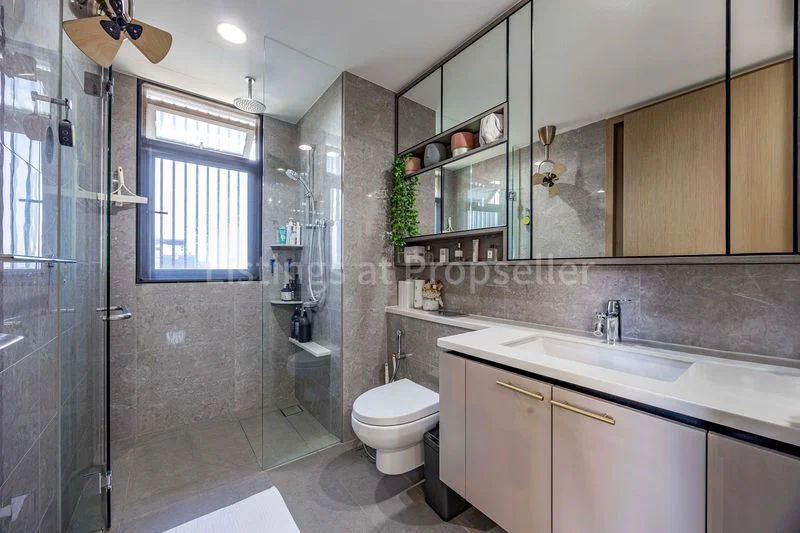 2 Bed Condo for Sale in The Tapestry - Image 11