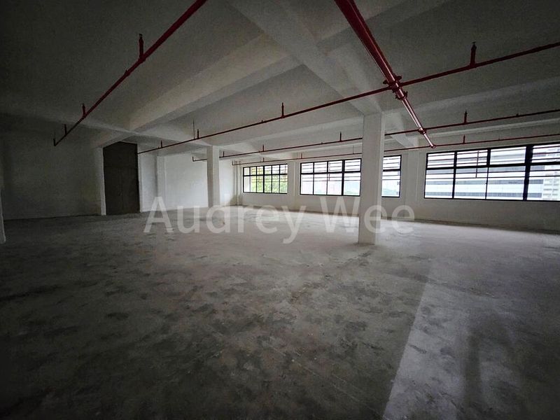 Light Industrial (B1) for Rent: 1001 Jalan Bukit Merah - Image 2