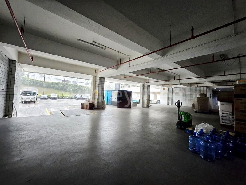 Light Industrial (B1) for Rent: 1001 Jalan Bukit Merah - Image 4