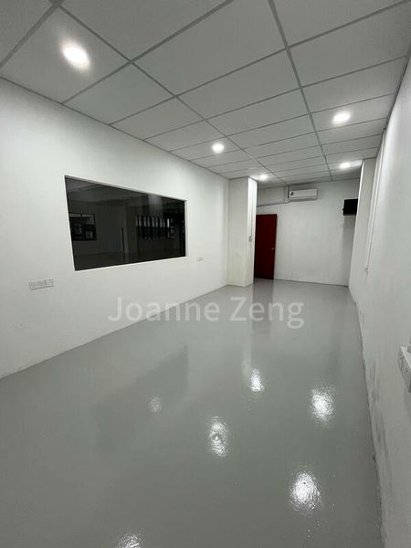 Light Industrial (B1) for Rent: Fullion Building - Image 2