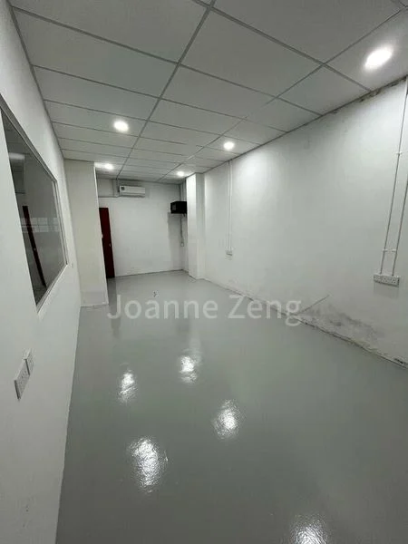 Light Industrial (B1) for Rent: Fullion Building - Image 1