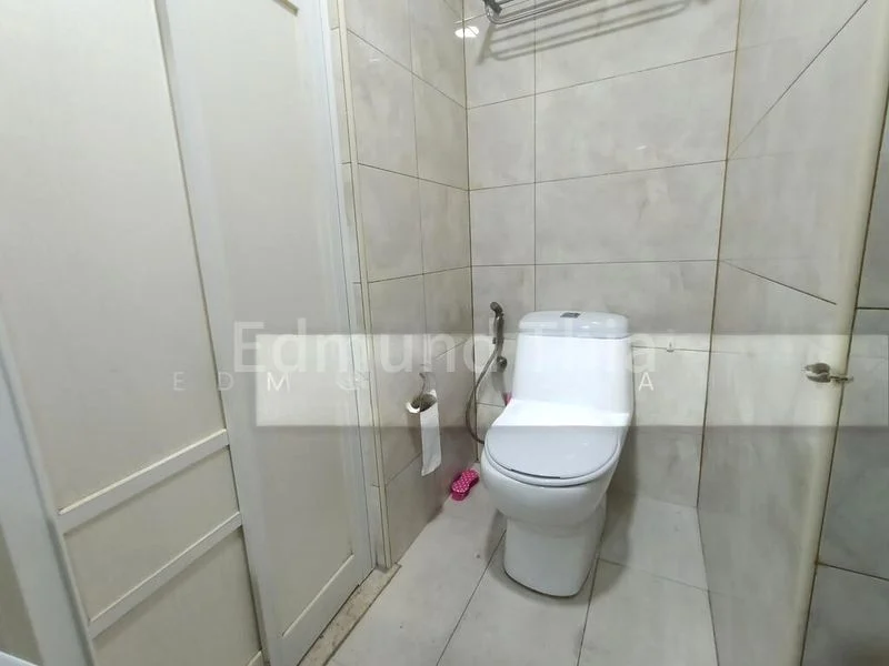 Common Room (Condo) for Rent in  Paya Lebar Residences - Image 4