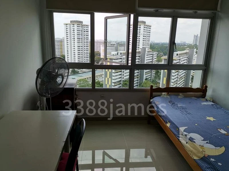 Common Room (HDB) for Rent in 22 Ghim Moh Link - Image 2