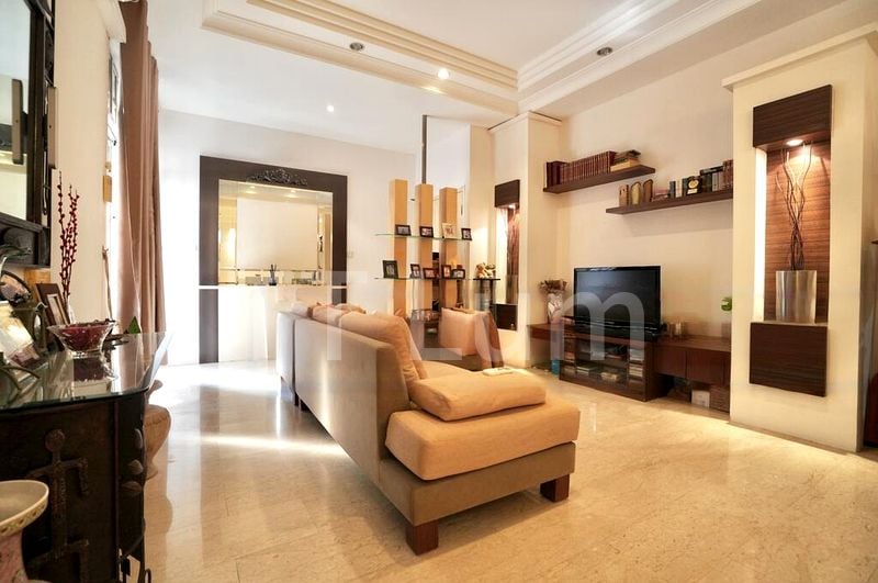 3 Bed Condo for Sale in  Candeville - Image 2