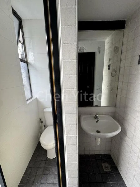 Common Room (Landed) for Rent in  Jalan Hock Chye - Image 10
