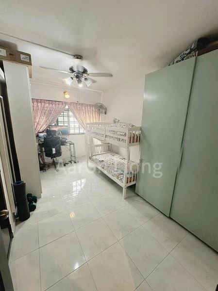 4 Room (4A) HDB for Sale in  374 Tampines Street 34 - Image 3