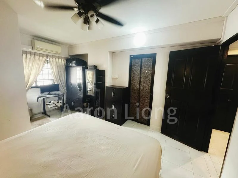 4 Room (4A) HDB for Sale in  374 Tampines Street 34 - Image 6