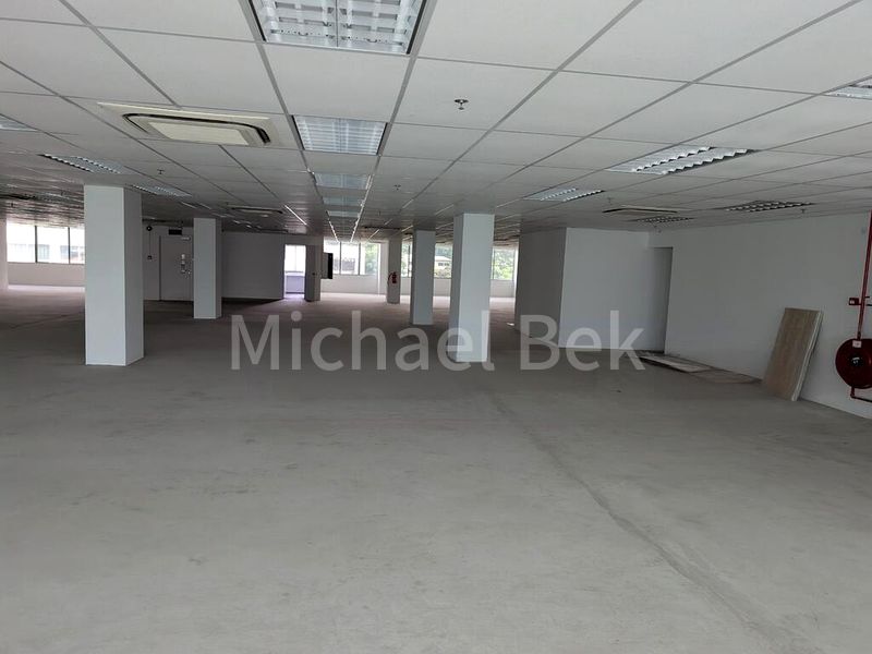 Office for Rent: Rex House - Image 2