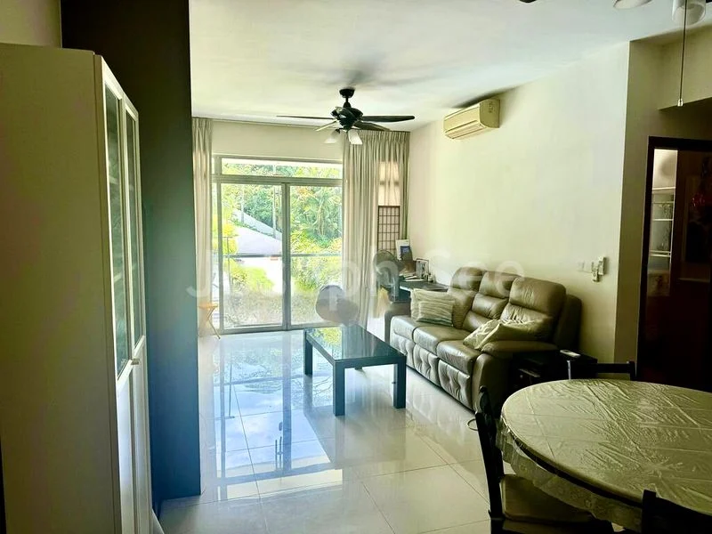 3 Bed Condo for Sale in  The Raintree - Image 2