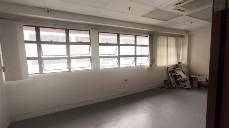 Light Industrial (B1) for Rent: Genting Building - Image 6