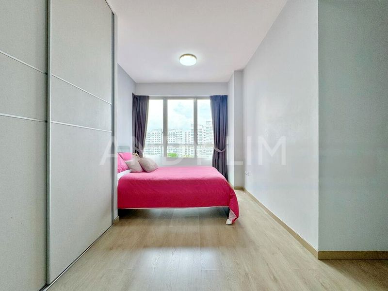 5 Bed Executive Condo for Sale in  Heron Bay - Image 12