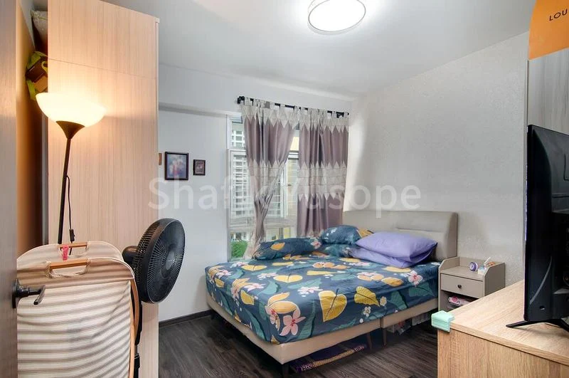 5 Room (5I) HDB for Sale in  409A Northshore Drive - Image 10
