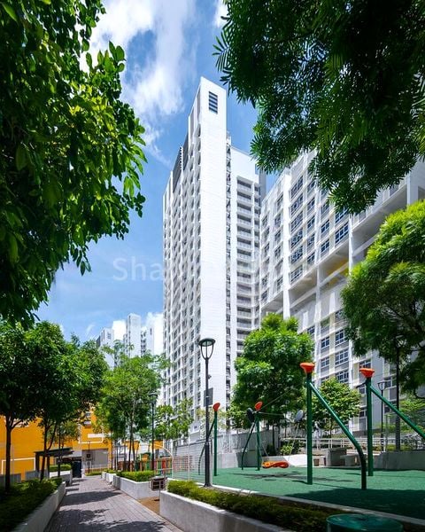 5 Room (5I) HDB for Sale in  409A Northshore Drive - Image 6