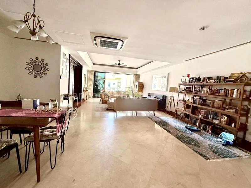 5 Bed Condo for Sale in  Pebble Bay - Image 6