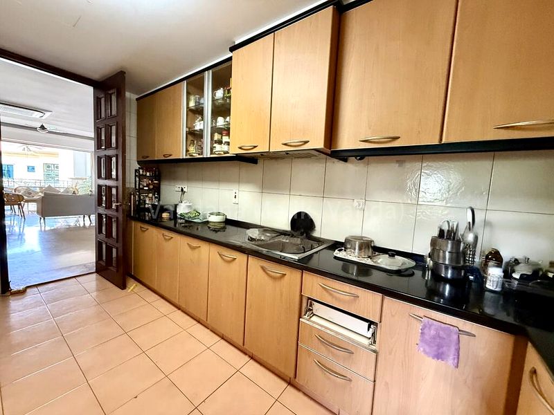 5 Bed Condo for Sale in  Pebble Bay - Image 4