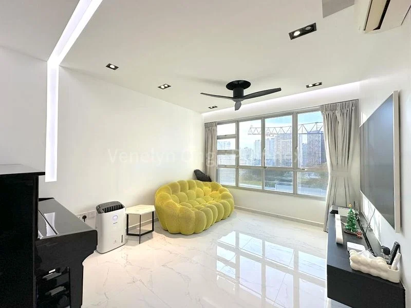 4 Room (4A) HDB for Sale in  117A Jalan Tenteram - Image 1