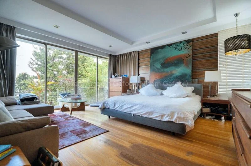 7 Bed Semi-Detached House (Landed) for Sale in  Glasgow Road - Image 4