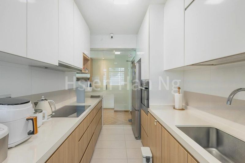 3 Bed Condo for Sale in  Rivercove Residences - Image 3
