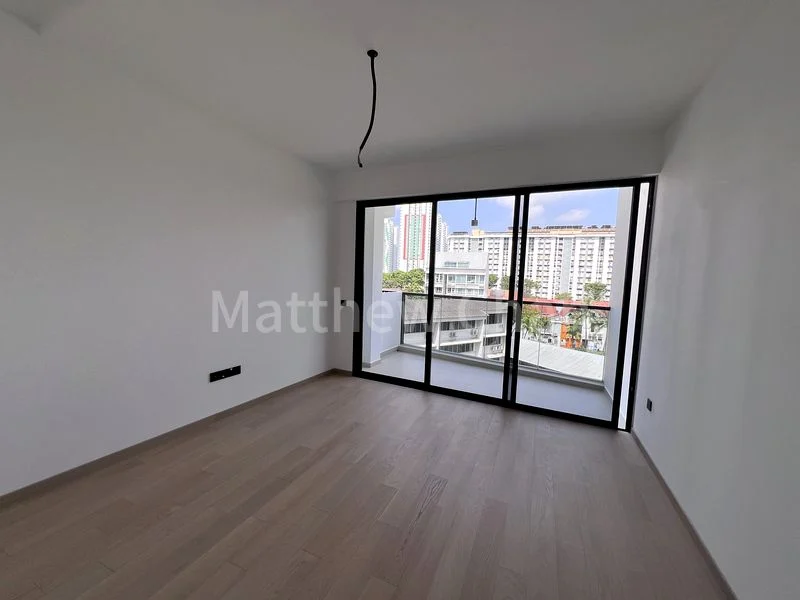 4 Bed Apartment (Condo) for Sale in  The Ranz - Image 5