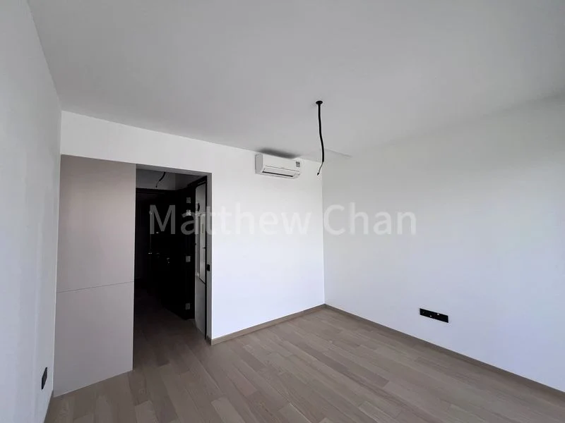4 Bed Apartment (Condo) for Sale in  The Ranz - Image 6