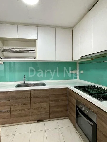 4 Bed Executive Condo for Rent in  The Topiary - Image 5