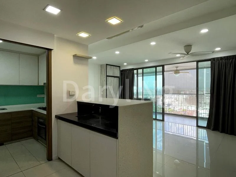 4 Bed Executive Condo for Rent in  The Topiary - Image 1