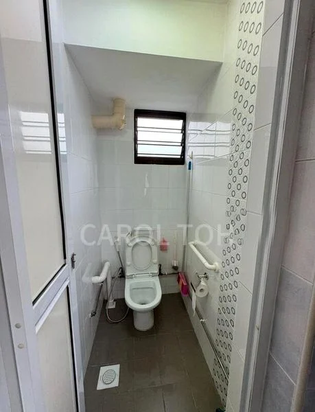3 Room (3I) HDB for Sale in  174 Ang Mo Kio Avenue 4 - Image 3