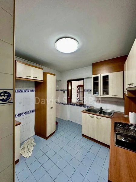 Executive HDB for Sale in  468D Admiralty Drive - Image 7