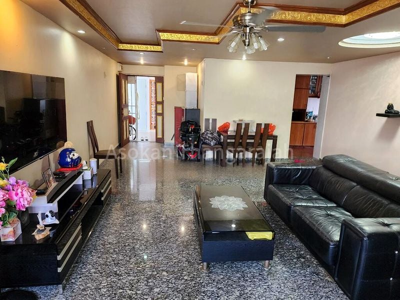 5 Room (5I) HDB for Rent in  622 Jurong West Street 61 - Image 2