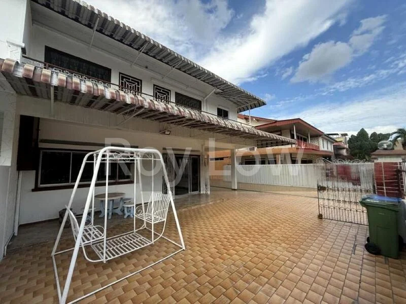 5 Bed Semi-Detached House (Landed) for Sale in  Charlton Park - Image 4