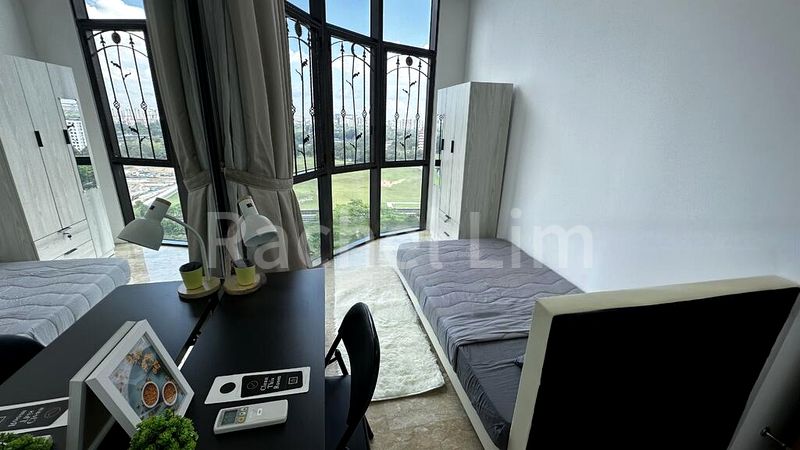 Master Room (Condo) for Rent in  Parc Oasis - Image 4