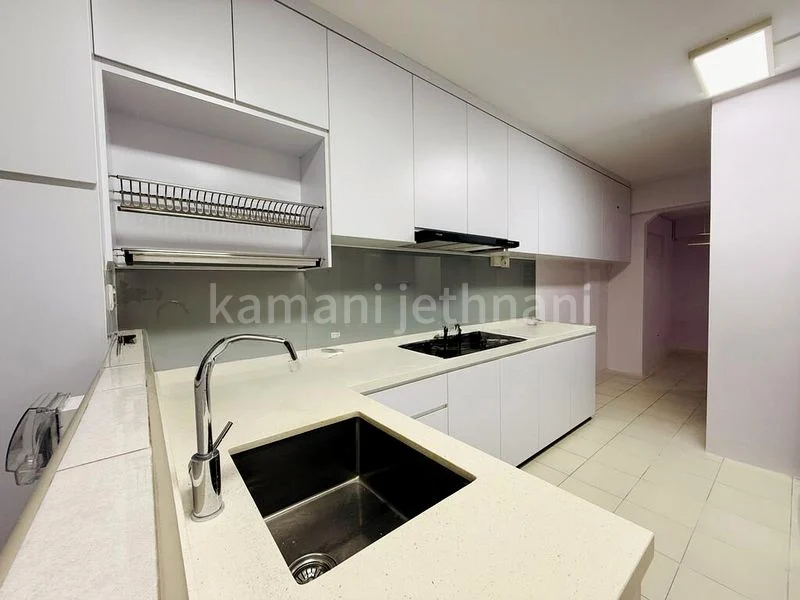 4 Room (4A) HDB for Rent in  149 Simei Street 1 - Image 15