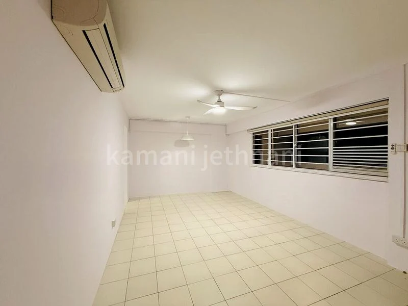 4 Room (4A) HDB for Rent in  149 Simei Street 1 - Image 18