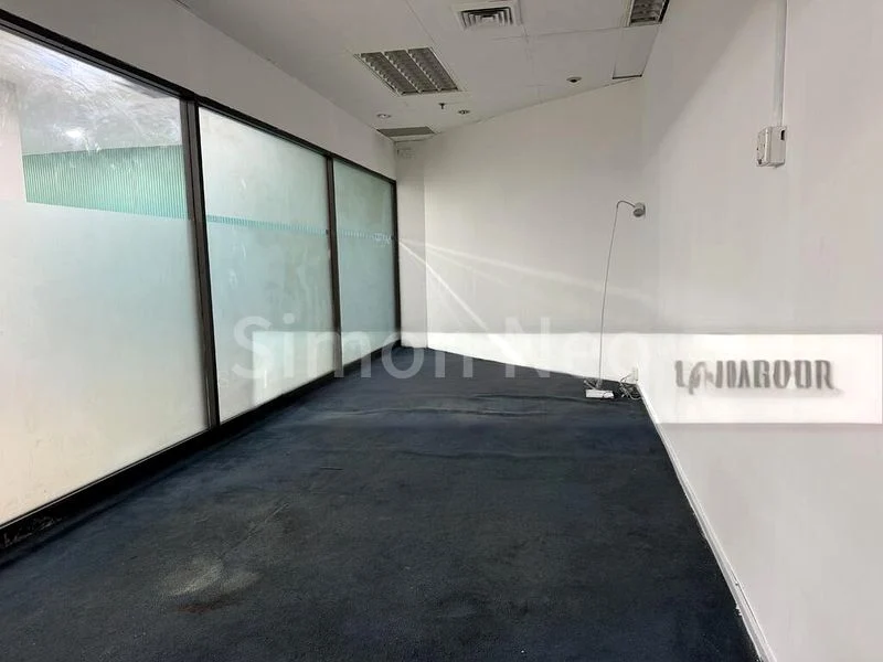 Mall Shop for Rent: Parklane Shopping Mall - Image 5