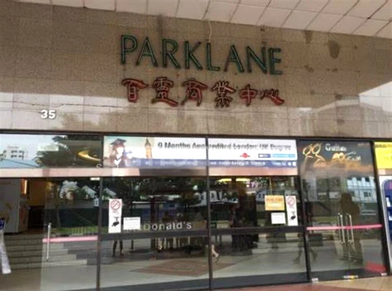Mall Shop for Rent: Parklane Shopping Mall - Image 3
