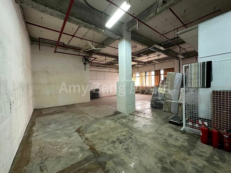 Light Industrial (B1) for Sale: Henderson Industrial Park - Image 4