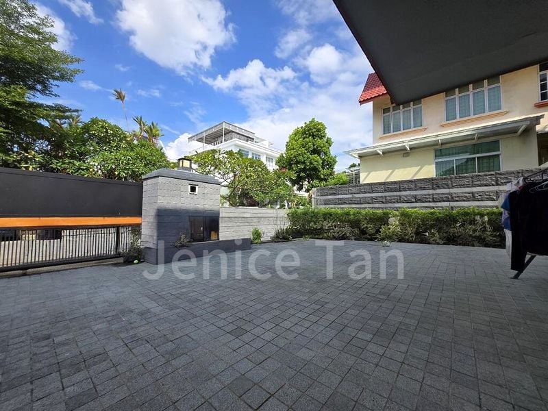 5 Bed Semi-Detached House (Landed) for Sale in  Lengkong Tiga - Image 15
