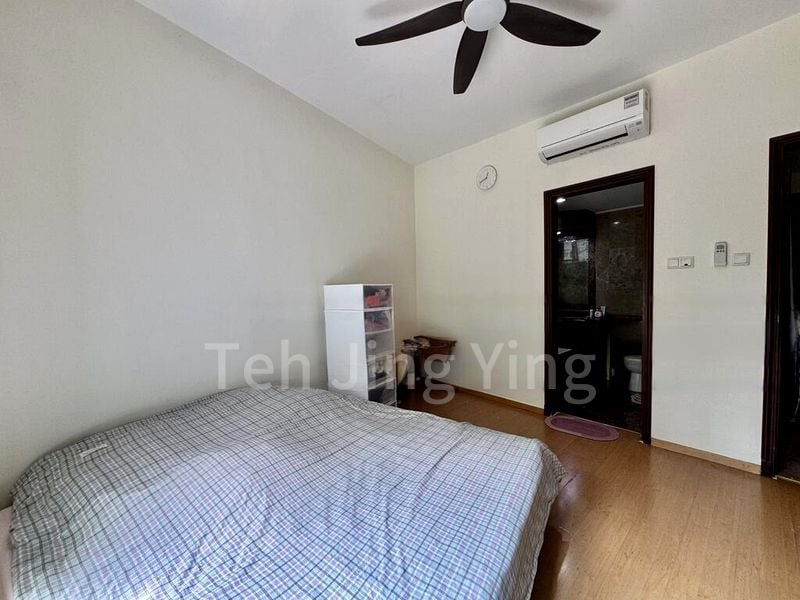 2 Bed Condo for Sale in  Signature Park - Image 7