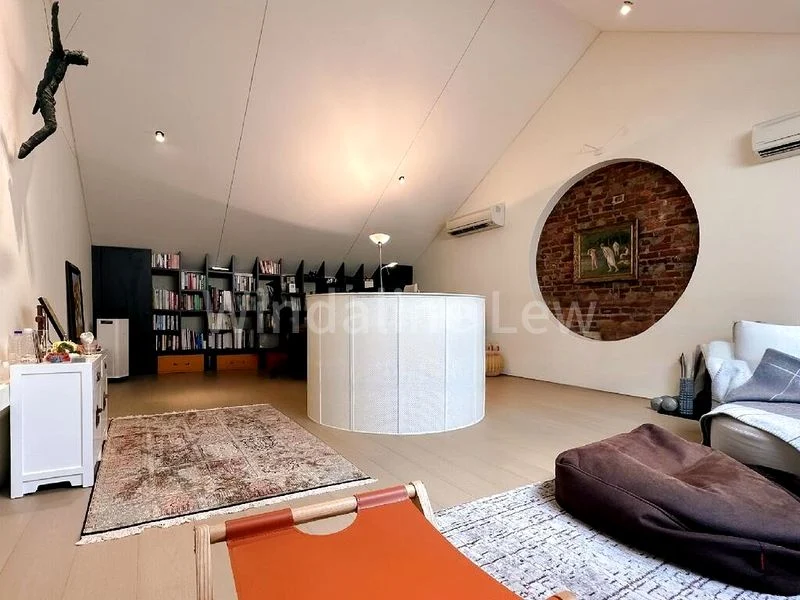 4 Bed Terraced House (Landed) for Sale in  Leonie Gardens - Image 4