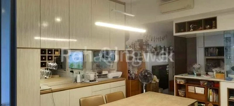 4 Bed Condo for Sale in  Coco Palms - Image 3