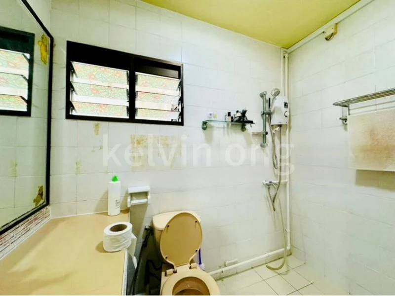 Maisonette HDB for Sale in  205A Compassvale Lane - Image 7
