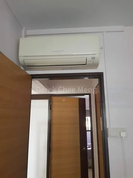 5 Bed Terraced House (Landed) for Sale in  Seletar Hills Estate - Image 2