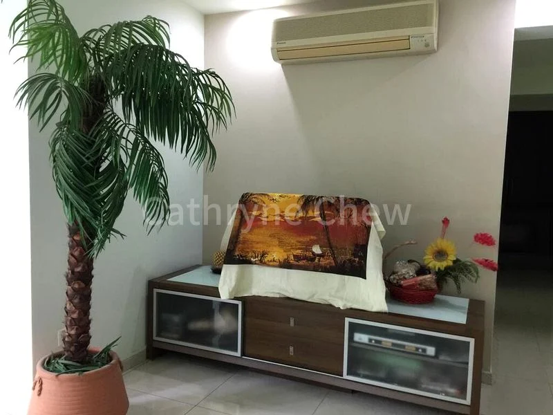 5 Room (5I) HDB for Rent in  109C Edgedale Plains - Image 4