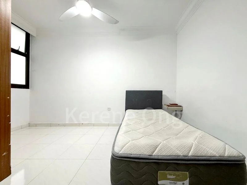 Common Room (HDB) for Rent in  339B Sembawang Close - Image 2